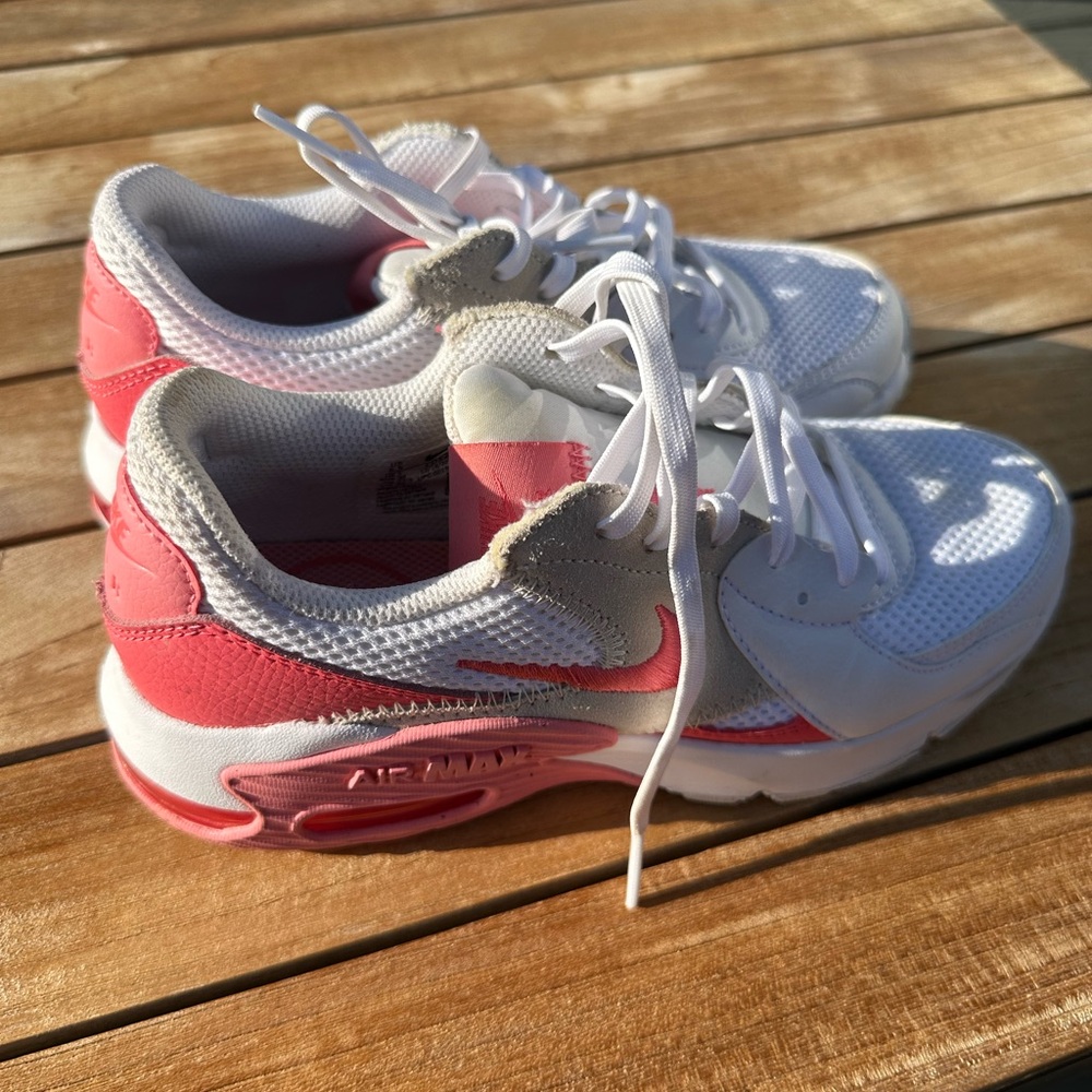 Nike Air Max White and Pink Interior